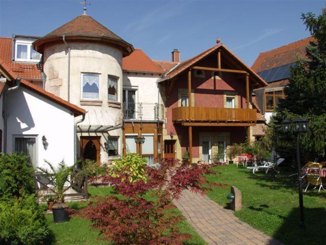 Gutshof Ziegelhuette Hotell Edenkoben Exteriör bild