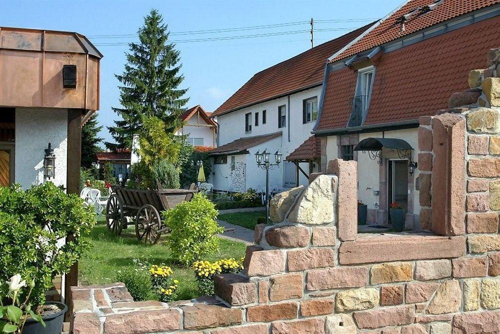 Gutshof Ziegelhuette Hotell Edenkoben Exteriör bild